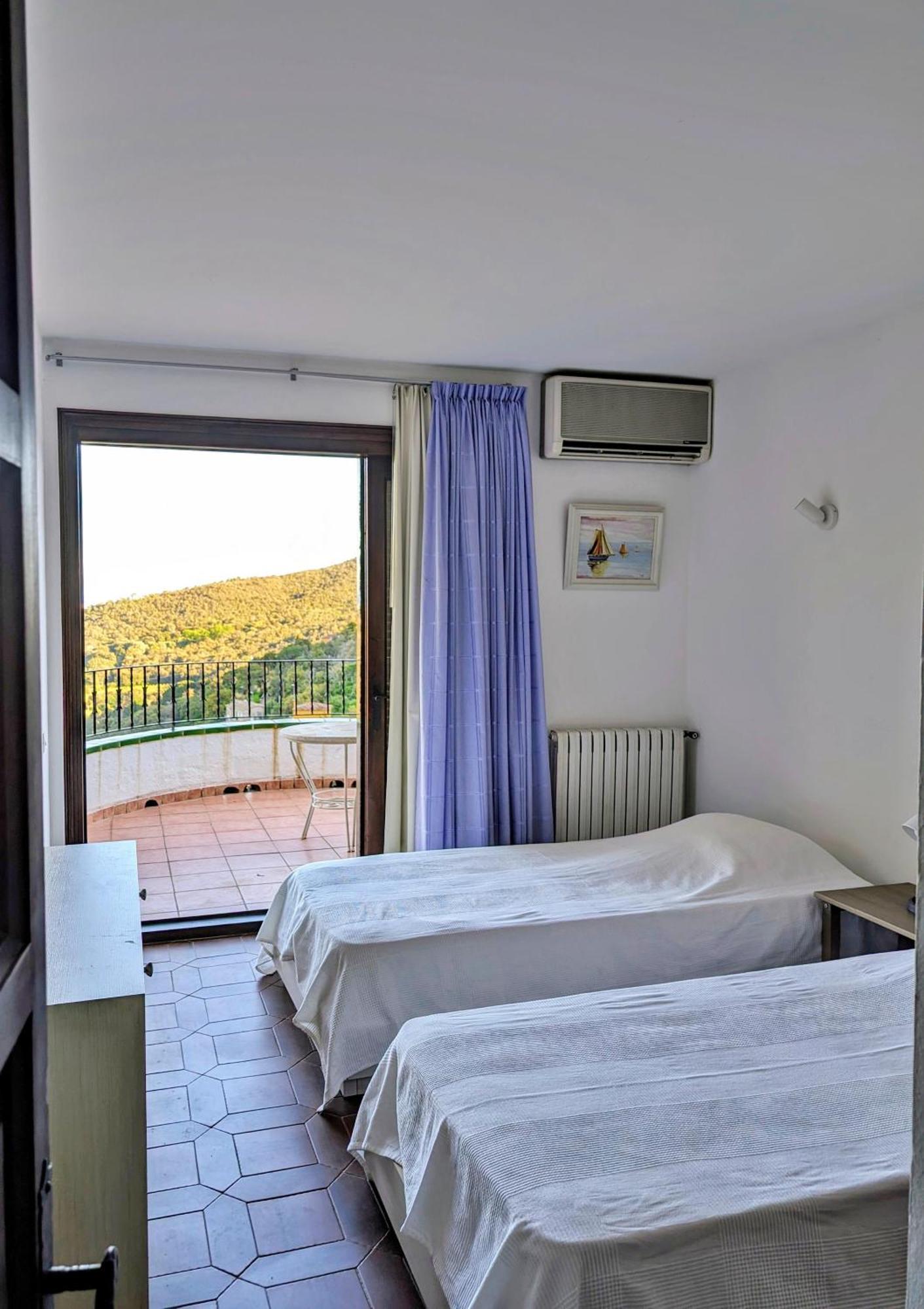 Villa La Vista カロンジェ 部屋 写真