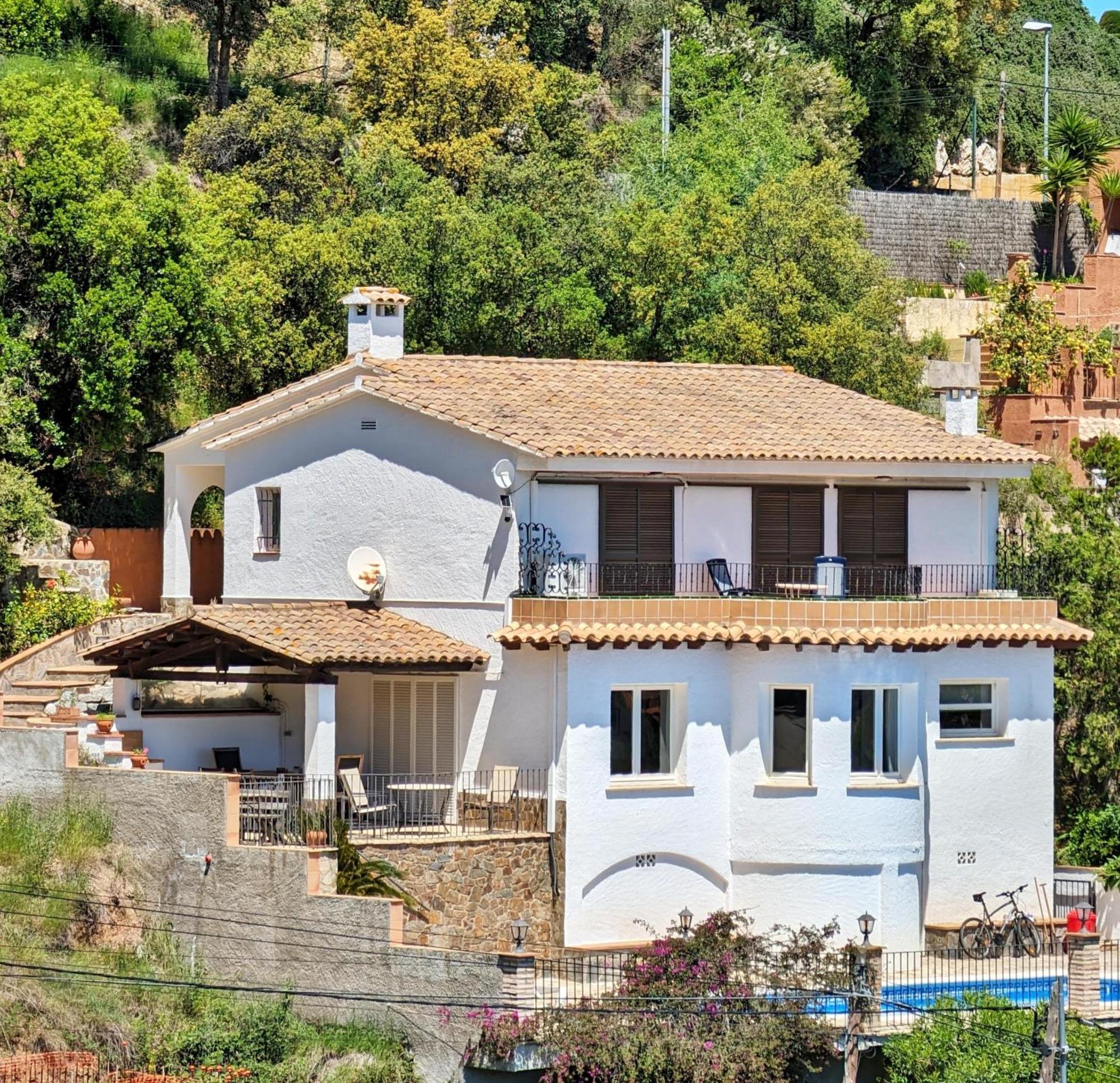 Villa La Vista カロンジェ 部屋 写真